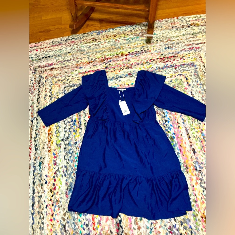 Michelle McDowell size small